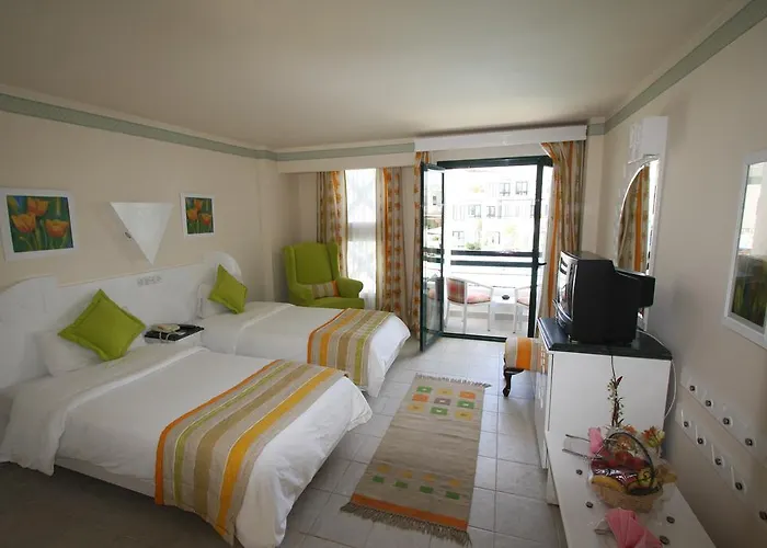 Kahramana Naama Bay Sarm es-Sejk