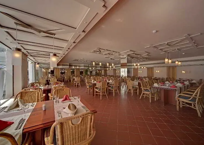 Szálloda Kahramana Naama Bay 3*