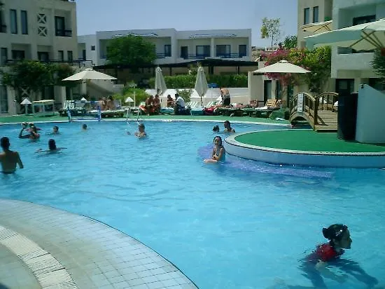 Kahramana Naama Bay